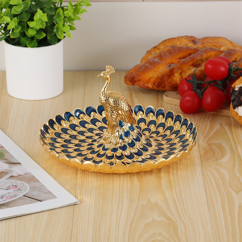 طبق فواكه على شكل طاووس، وجبات - مراجعة Food Platter Snacks وسعره